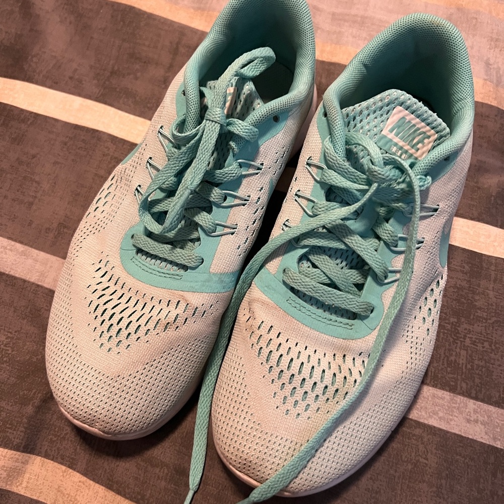 Nike Free Sneakers